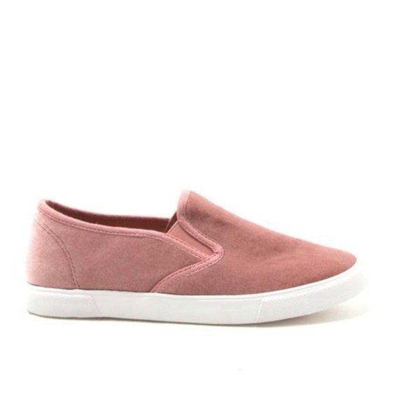Women's Velvet Slip-On Sneakers Blush - Picture 5 of 7